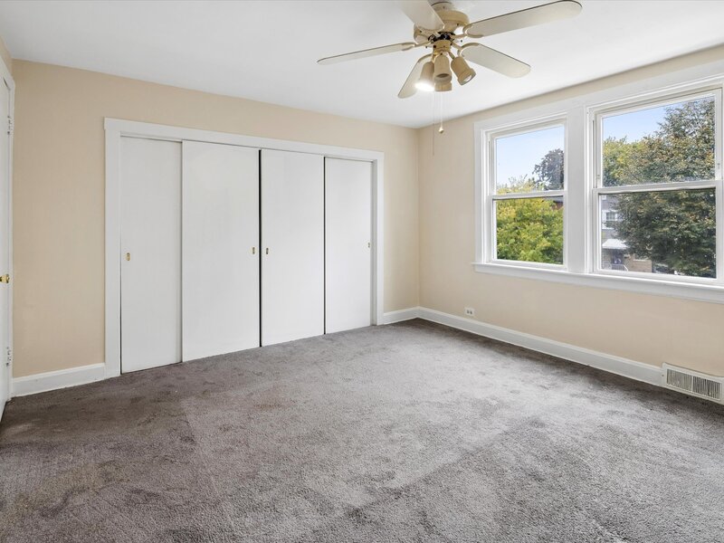 5245 W Carmen Avenue Chicago IL 60630