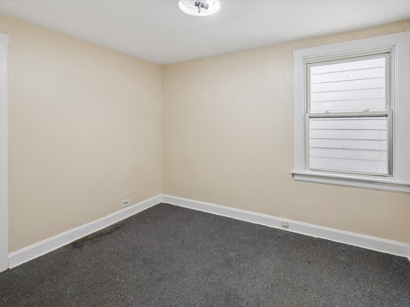 5245 W Carmen Avenue Chicago IL 60630