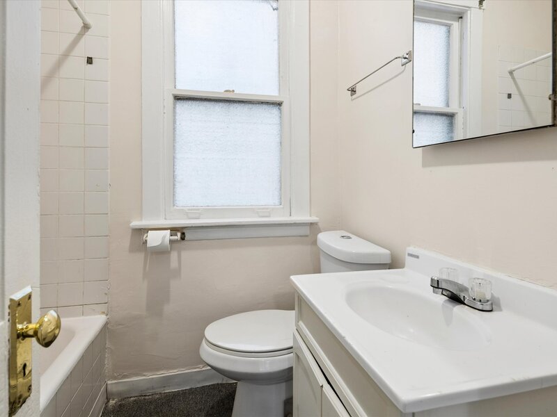 5245 W Carmen Avenue Chicago IL 60630