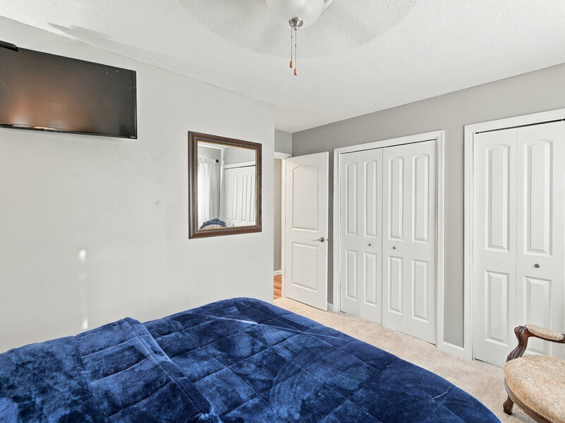 800 E Iowa Street Eldridge IA 52748