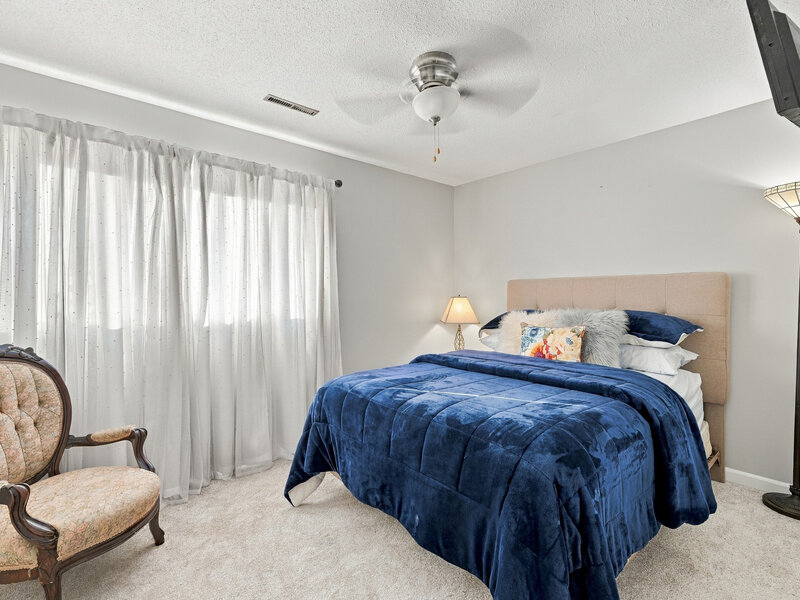 800 E Iowa Street Eldridge IA 52748
