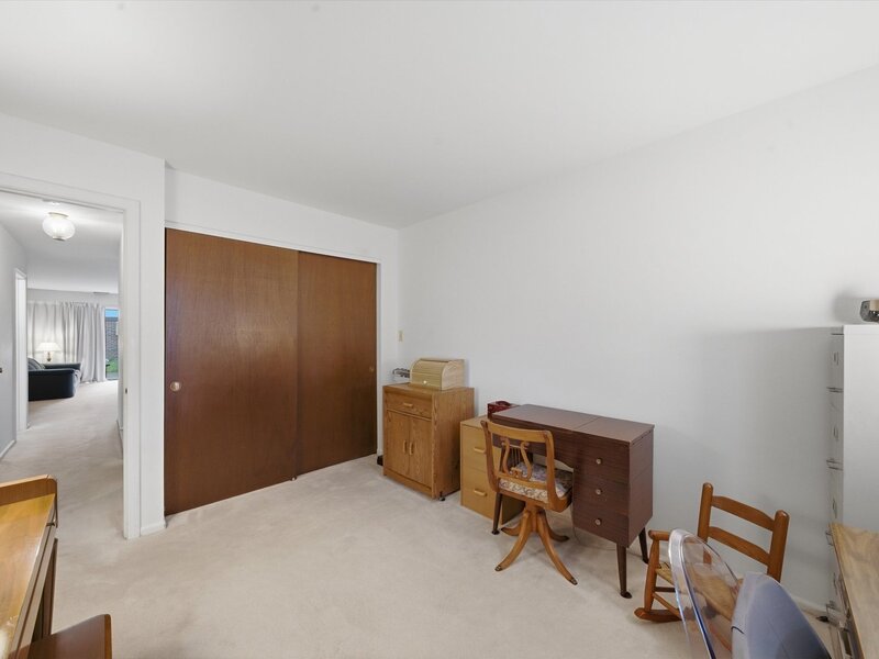 1074 Cornell Avenue Wheeling IL 60090