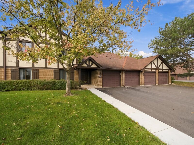 1074 Cornell Avenue Wheeling IL 60090