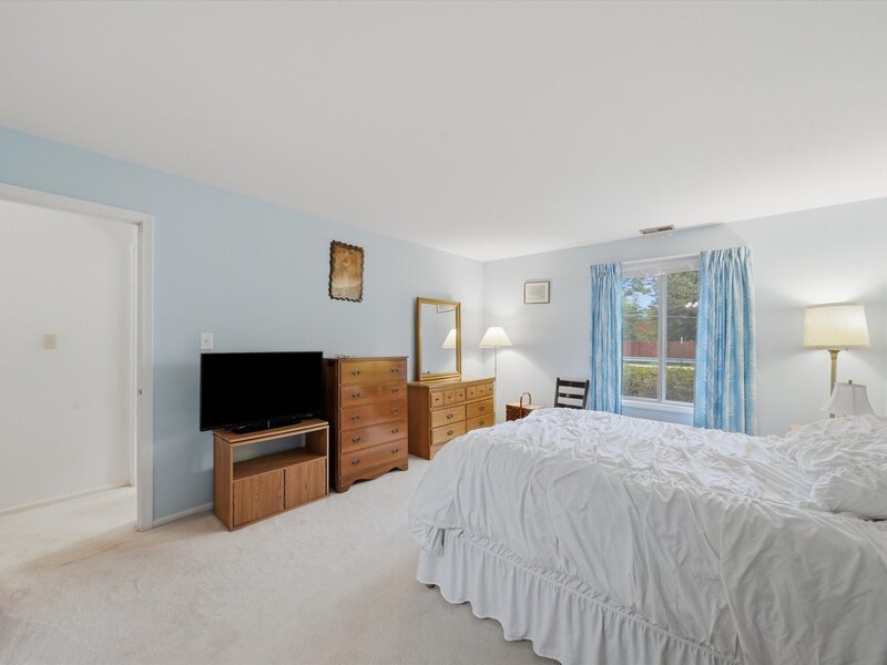 1074 Cornell Avenue Wheeling IL 60090