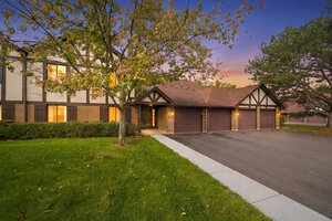 Photo of 1074 Cornell Avenue Wheeling IL 60090 Unit 1A