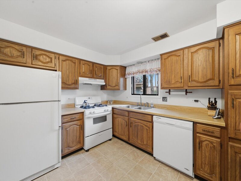 1074 Cornell Avenue Wheeling IL 60090