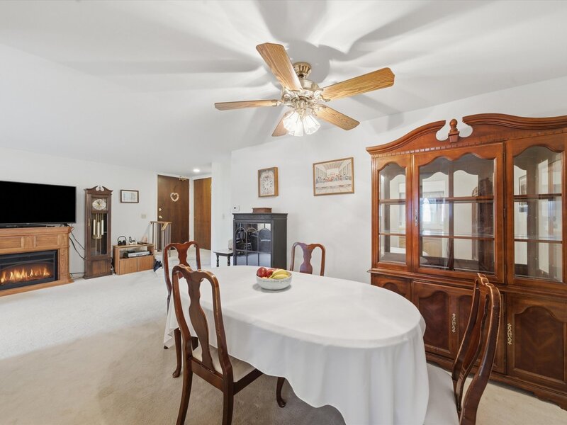 1074 Cornell Avenue Wheeling IL 60090