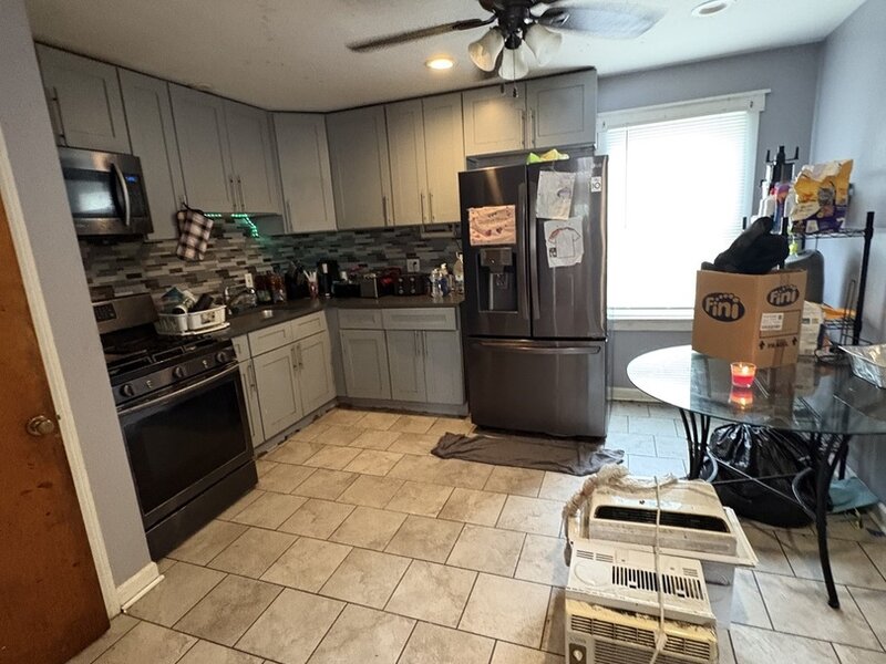 531 23rd Avenue Bellwood IL 60104