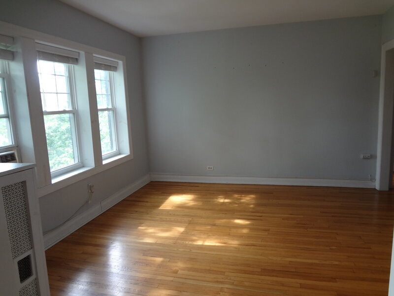 5463 S Ingleside Avenue Chicago IL 60615