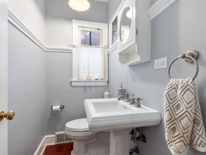 325 Oakland Drive Highland Park IL 60035