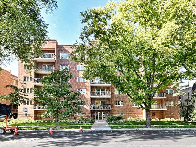 820 Graceland Avenue Des Plaines IL 60016
