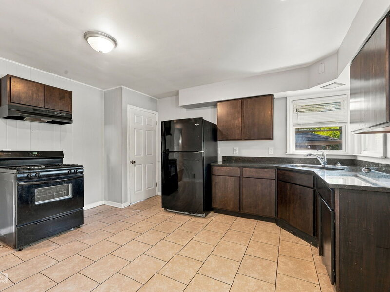 3617 Monroe Street Lansing IL 60438