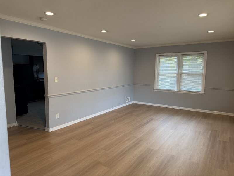 3617 Monroe Street Lansing IL 60438