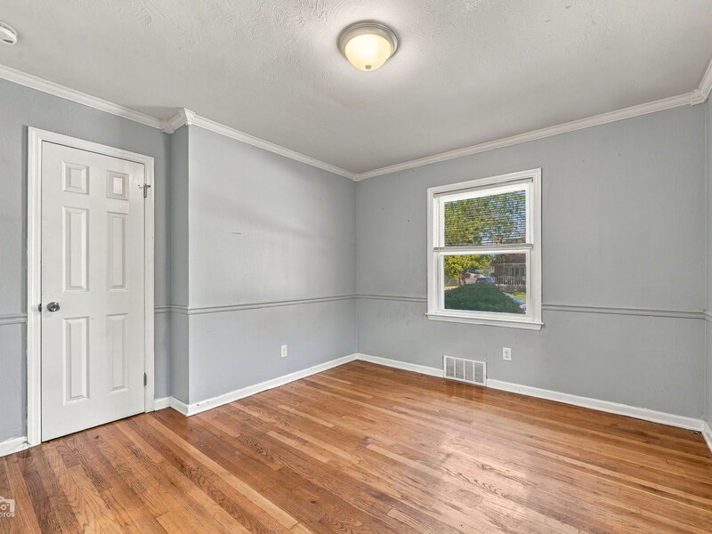 3617 Monroe Street Lansing IL 60438