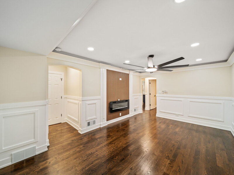 8005 S Campbell Avenue Chicago IL 60652