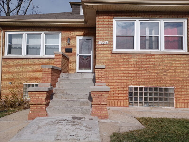 1620 W 77th Street Chicago IL 60620