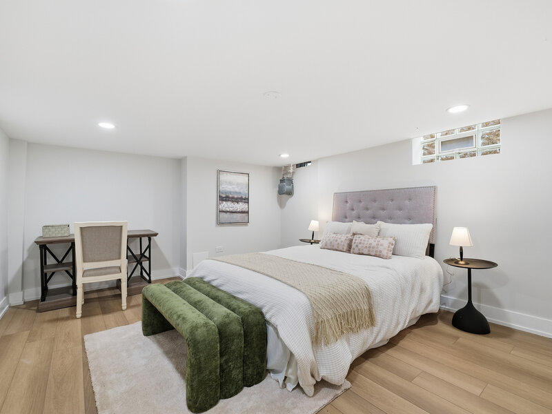 3468 W Columbus Avenue Chicago IL 60652
