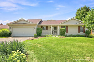 Photo of 419 Wimbleton Trail Mchenry IL 60050