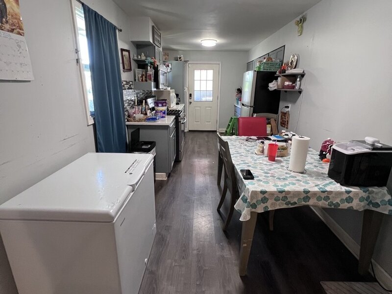 2335 Arrow Street Carpentersville IL 60110