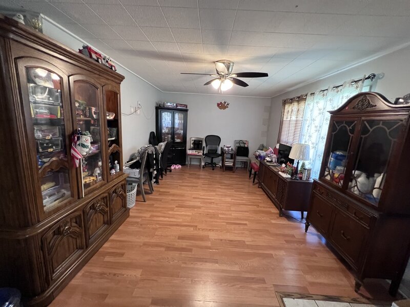 2335 Arrow Street Carpentersville IL 60110