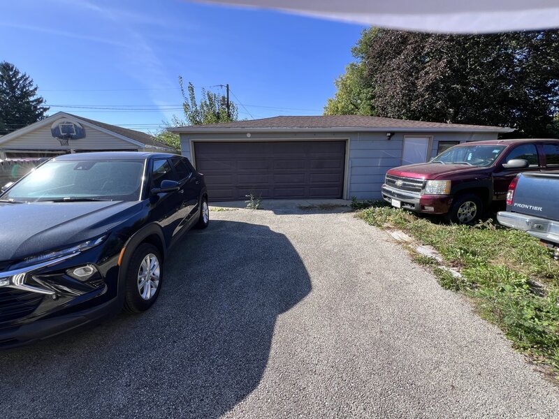 2335 Arrow Street Carpentersville IL 60110