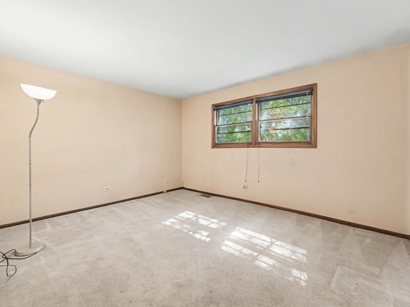 1043 185th Place Homewood IL 60430