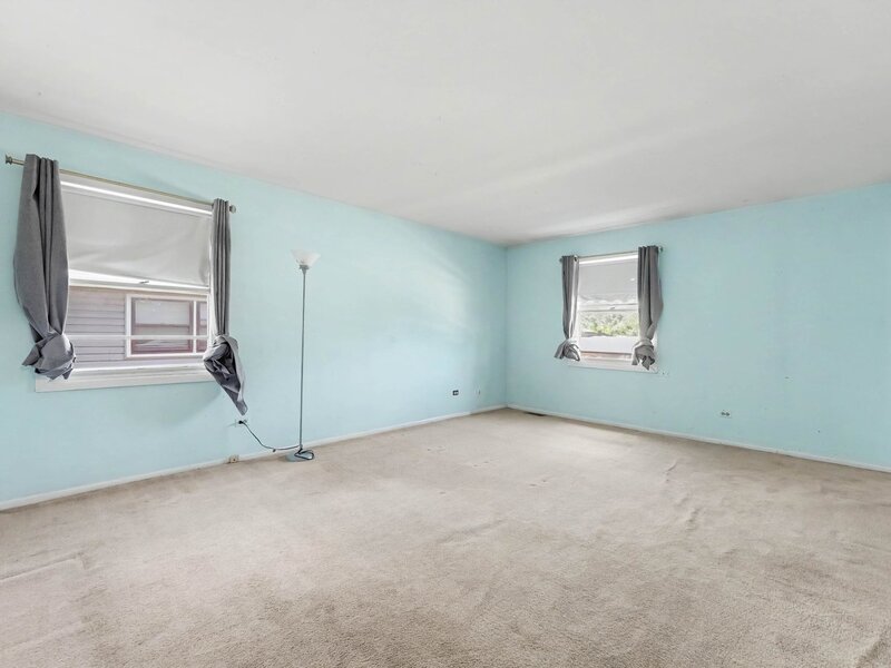 1043 185th Place Homewood IL 60430