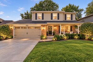 Photo of 1043 185th Place Homewood IL 60430