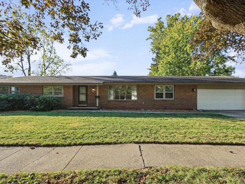 1107 Mitchem Drive Urbana IL 61801