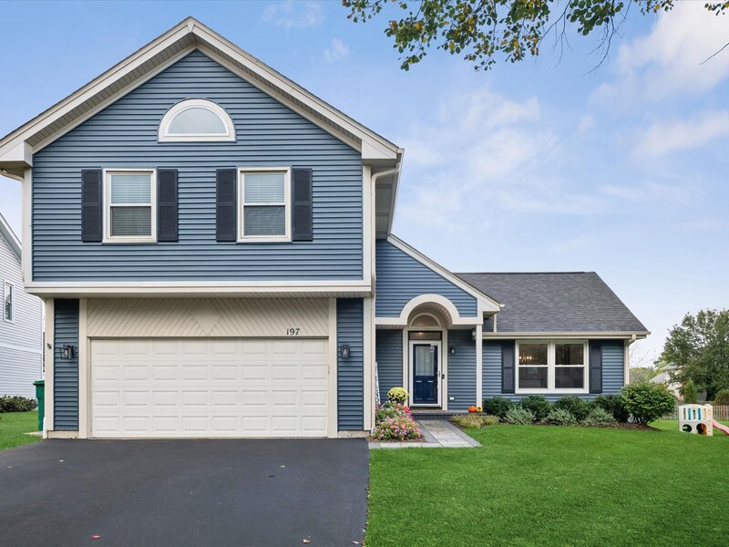 197 Sheffield Lane Vernon Hills IL 60061