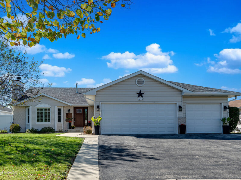 1923 Cumberland Drive Plainfield IL 60586