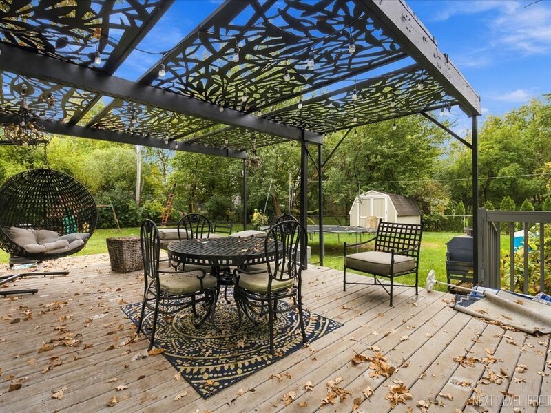 1931 Charles Lane Aurora IL 60505