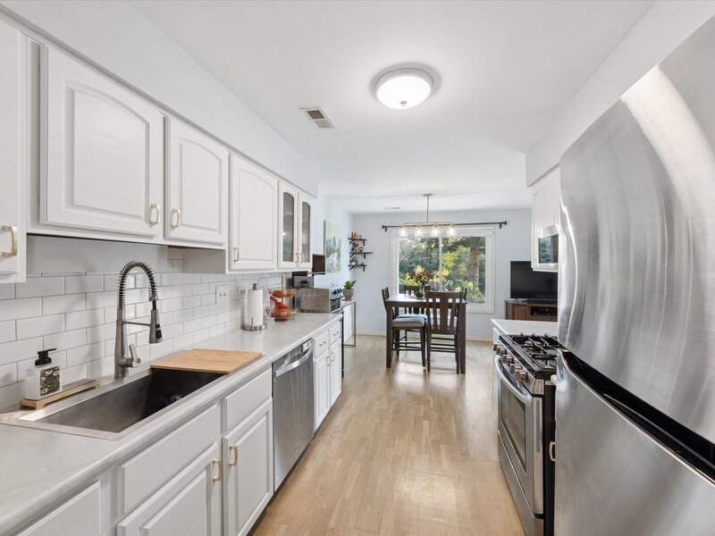 7937 Knottingham Circle Darien IL 60561