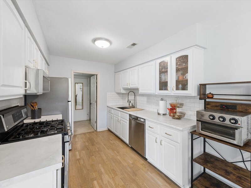 7937 Knottingham Circle Darien IL 60561