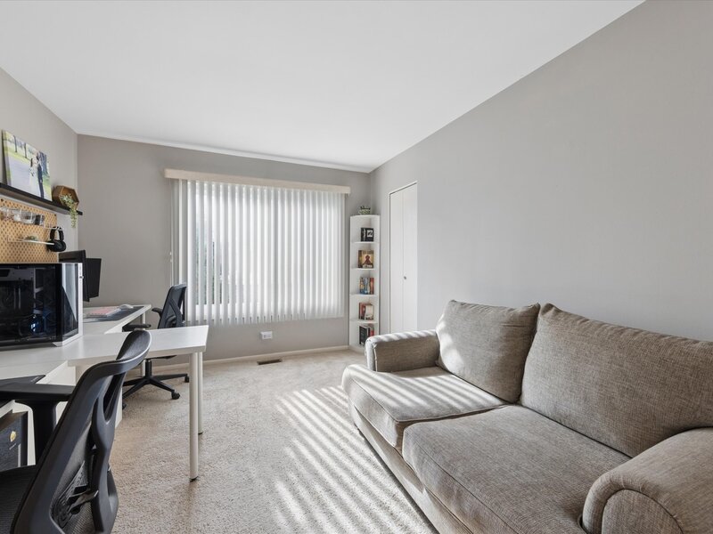 7937 Knottingham Circle Darien IL 60561
