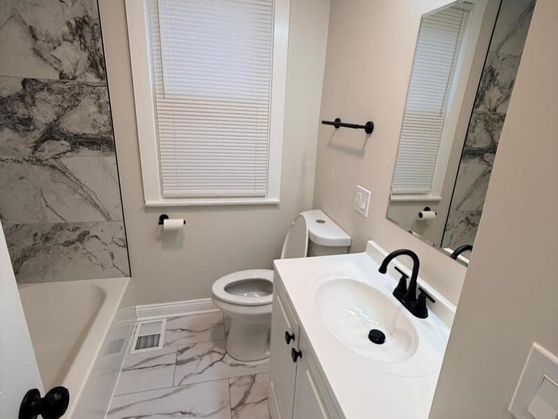 6716 S Bell Avenue Chicago IL 60636