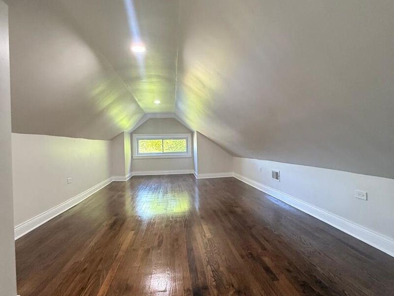 6716 S Bell Avenue Chicago IL 60636