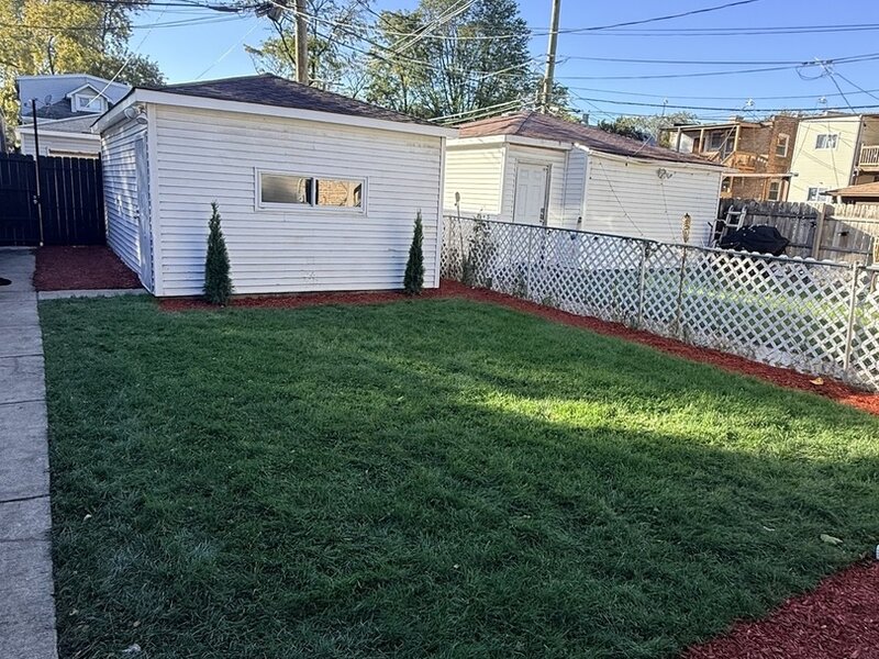 6716 S Bell Avenue Chicago IL 60636