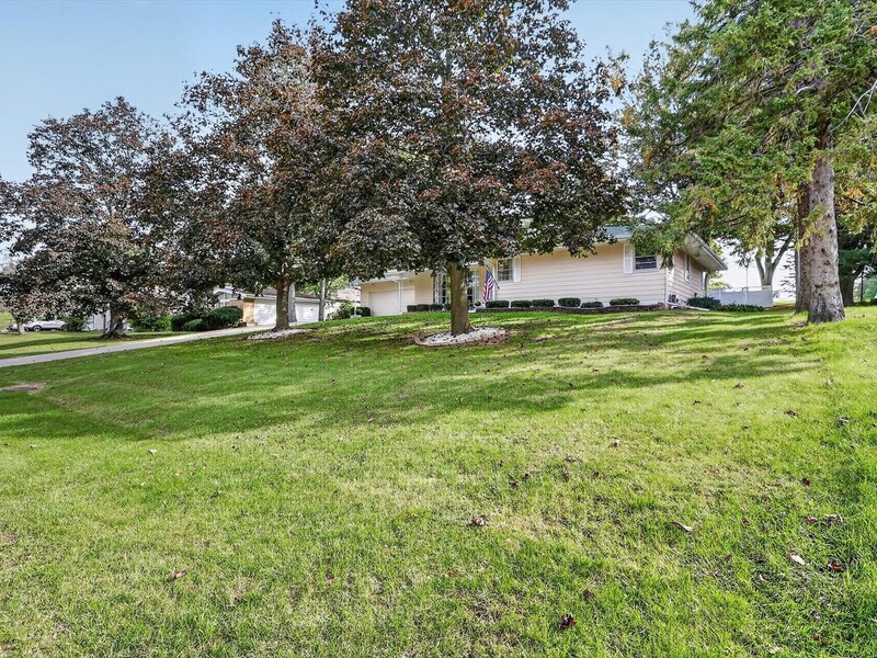 1525 S Harlem Avenue Freeport IL 61032