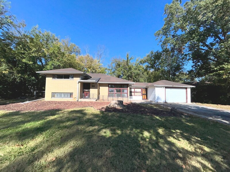 3108 Lexington Drive Hazel Crest IL 60429