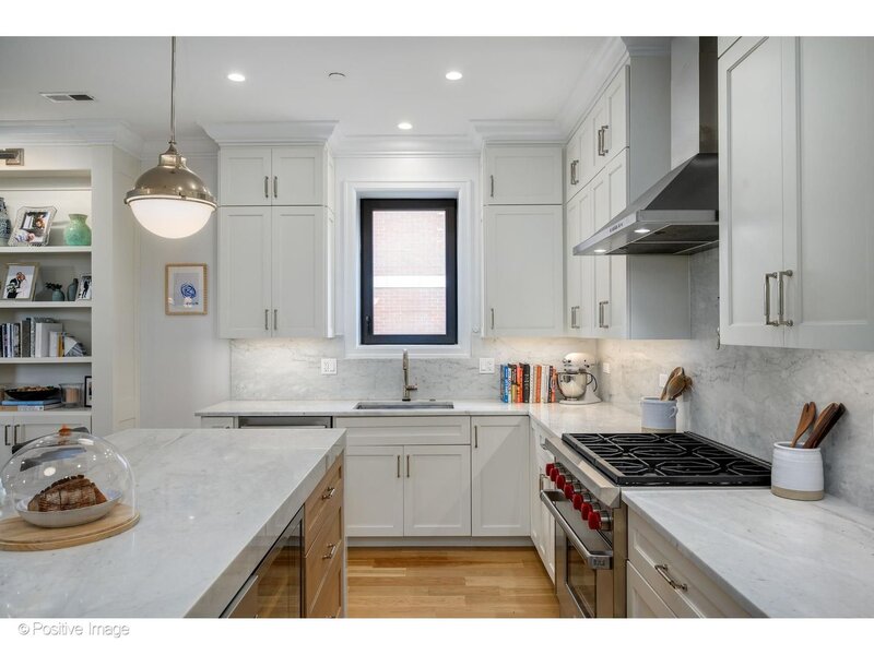 1719 N Burling Street Chicago IL 60614
