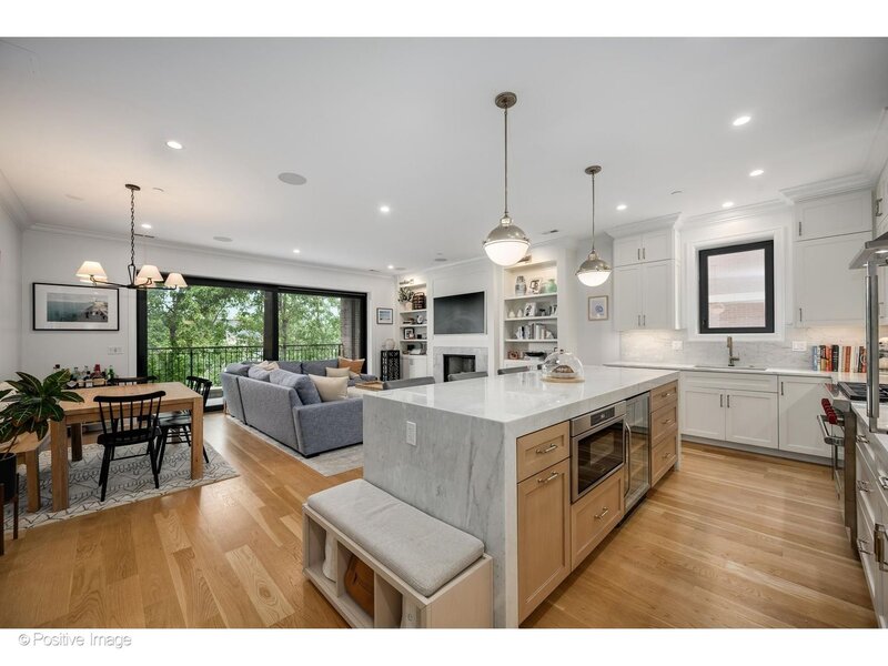 1719 N Burling Street Chicago IL 60614