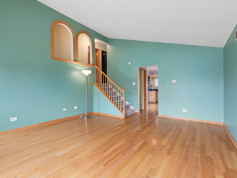 6148 La Grande Court Oak Forest IL 60452