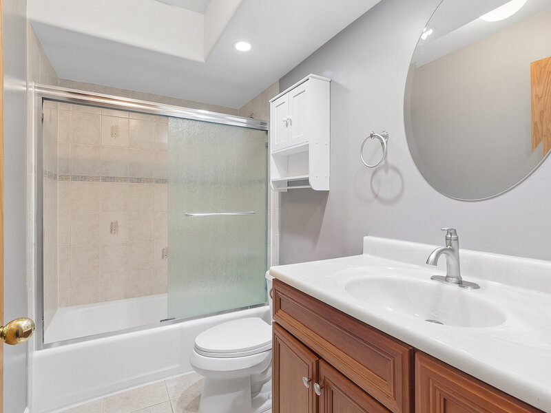 6148 La Grande Court Oak Forest IL 60452