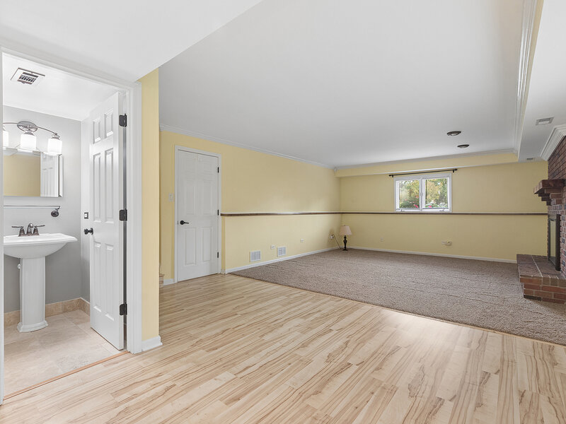 6148 La Grande Court Oak Forest IL 60452