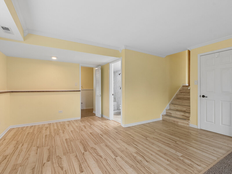 6148 La Grande Court Oak Forest IL 60452