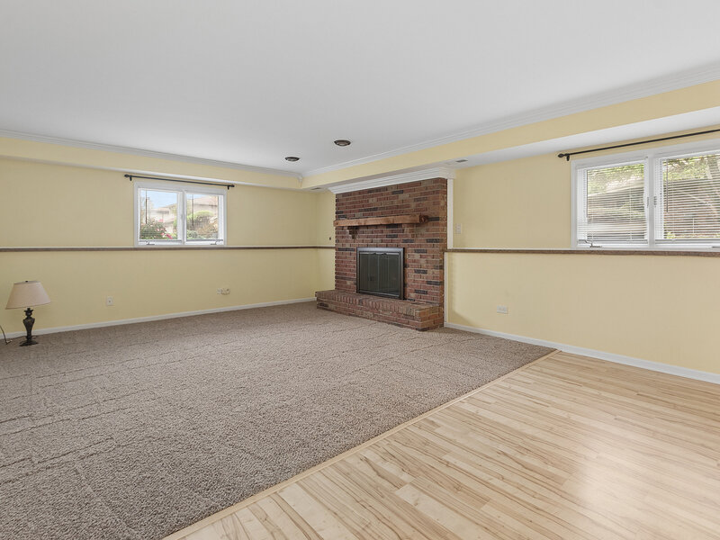 6148 La Grande Court Oak Forest IL 60452