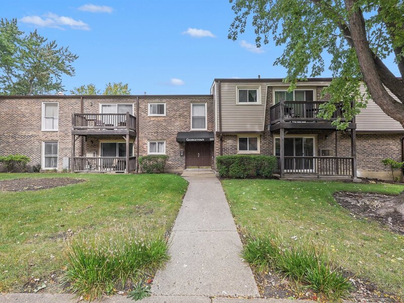 220 W Colfax Street Palatine IL 60067