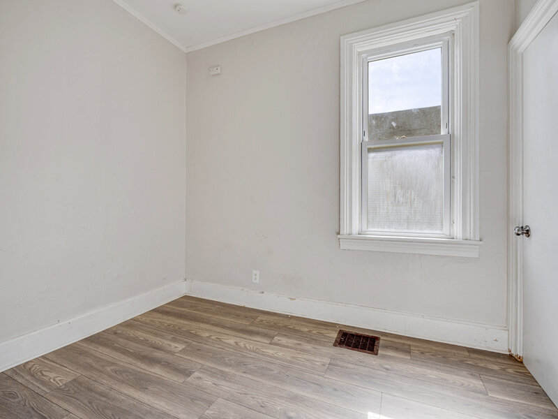 7715 S Maryland Avenue Chicago IL 60619