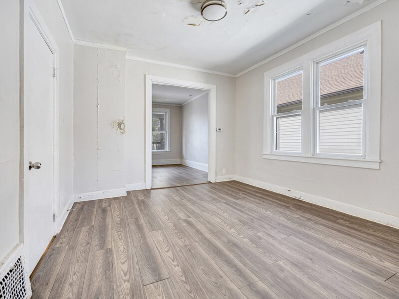 7715 S Maryland Avenue Chicago IL 60619